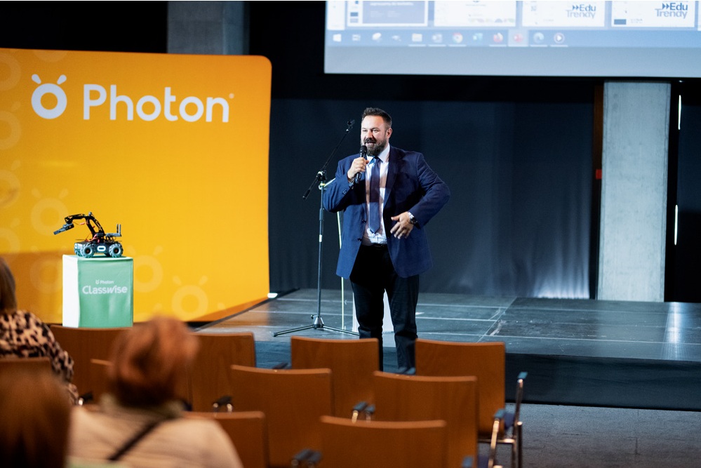 wystąpienie przedstawiciela partnera firma Photon